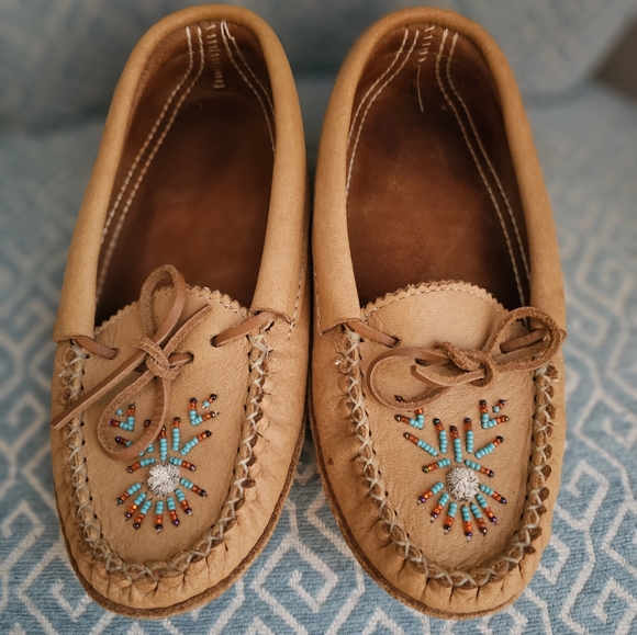 Moccasins beaded size 7 - Picture 1 of 5